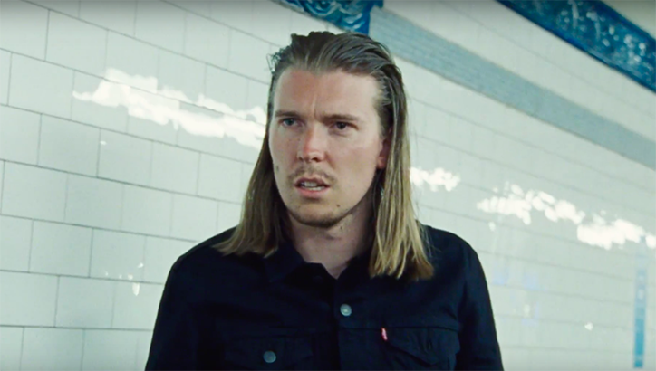 JemimaKirke-AlexCameron-StrangersKiss-Film-itsnicethat-02